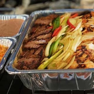FAJITA FAMILY MEAL PACK 5-6