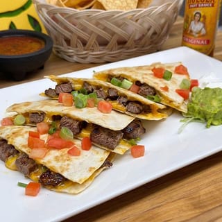 L/Steak Fajita Quesadilla