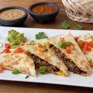 L/Quesadilla Ranchera